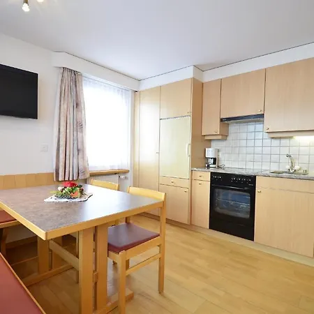 Haus Orion شقة Saas Fee